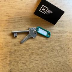 Clé Metaal, a été signalé par Stad Hasselt utilisant iLost