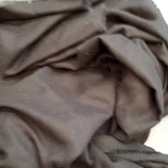 Szal, zgłoszono przez Rotterdam The Hague Airport przy użyciu iLost