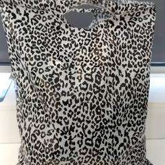 Táska, amint azt Arriva Limburg Noord az iLost segítségével jelentette.