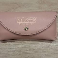 Ulleres, segons ha informat IKEA Montpellier mitjançant iLost