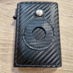 Titular do cartão Al Hassen, como reportado por EBS OV Poeldijk utilizando o iLost