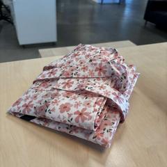 Sac fleur, a été signalé par IKEA Liège utilisant iLost