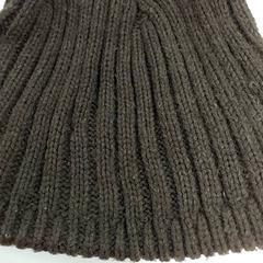 衣類 - Muts がiLostで Centraal magazijn によって報告されました