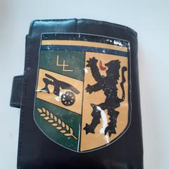 Lommebok BEKEN, som rapportert av Centraal magazijn ved bruk av iLost