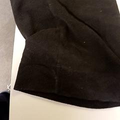 Beanie muts/sjaal, como reportado por Heidelberglaan 7 utilizando o iLost