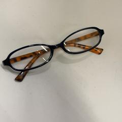 めがね, rapporterat av IKEA鶴浜 med iLost