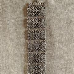 Armband, iLost'a bildirildiği gibi