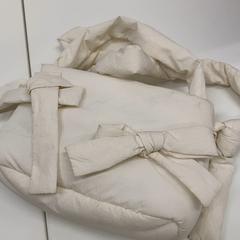 İLost kullanarak IKEA新三郷 tarafından bildirildiği gibi ポシェット