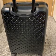 Koffer Zwart, zoals gemeld door Eindhoven Airport met iLost