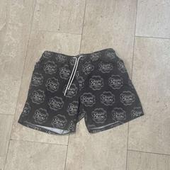 İLost kullanarak Hotel van der Valk Maastricht tarafından bildirildiği gibi Spor pantolonu