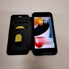 Telèfon mòbil Zwart iPhone, segons ha informat Hotel Theater FIGI mitjançant iLost