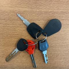 Kulcsok, amint azt Gemeente Amsterdam az iLost segítségével jelentette.