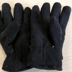 Ruházat Handschoen, amint azt Regio Limburg - Leuven az iLost segítségével jelentette.