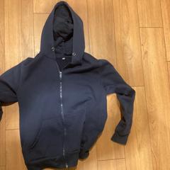 Vest blauw - 140226 CHO, zoals gemeld door Ziggo Dome met iLost