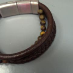 Armband, as reported by Walibi Holland using iLost