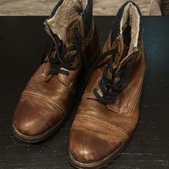 Scarpa, come riportato da Van der Valk Hotel Amsterdam-Amstel utilizzando iLost