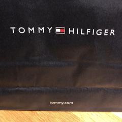 Purchase tommy hilfiger, zoals gemeld door Designer Outlet Roermond met iLost