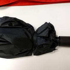 Paraplu, zoals gemeld door Regio Limburg - Leuven met iLost