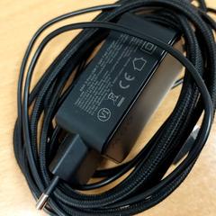 Adapter, gemeldet von ibis Schiphol Amsterdam Airport über iLost