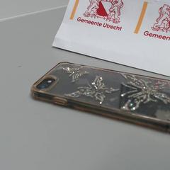 Telefonoak zwart iPhone, gisa salatu by Gemeente Utrecht iLost erabiliz