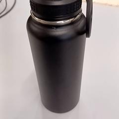 Drinkfles Zwart metaal, zoals gemeld door Heidelberglaan 15 met iLost