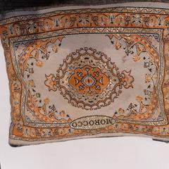 화장품 가방 orange et blanche, iLost를 사용하여 TCL에 보고됨