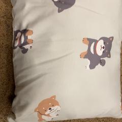 クッション, amint azt IKEA福岡新宮 az iLost segítségével jelentette.