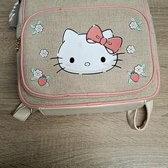 Mochila Beige Hello Kitty, ha sido reportado por EBS Spijkenisse con iLost