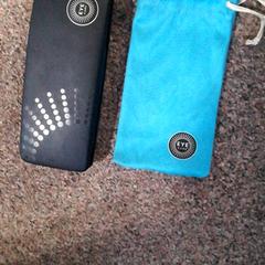 Szemüvegtok Met hoesje bril turqoise, amint azt Burgers' Zoo az iLost segítségével jelentette.