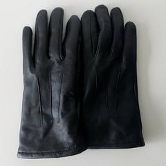 의류 Handschoen, iLost를 사용하여 Regio Limburg - Leuven에 보고됨