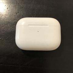 Earphone case, as reported by U-OV Utrecht using iLost