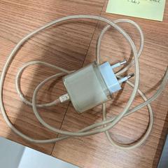 Adapter, gemeldet von Vrije Universiteit Brussel (VUB) über iLost