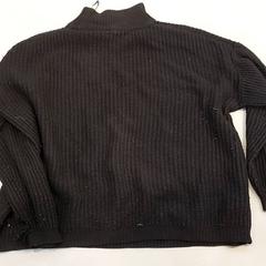 Kleding - Trui, a été signalé par Centraal magazijn utilisant iLost