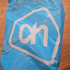 Bag, as reported by HTM using iLost