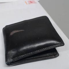 Portefeuilles Meron Fitsum Embaye, a été signalé par Gemeente Utrecht utilisant iLost