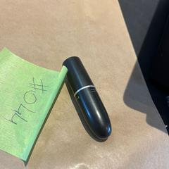 mac lipstick, zoals gemeld door Conscious Hotel Westerpark met iLost