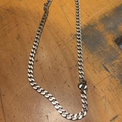 Necklace, as reported by Pathé Ede using iLost