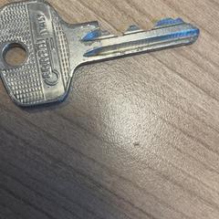 Klíč, jak nahlášeno Pathé Arnhem pomocí iLost