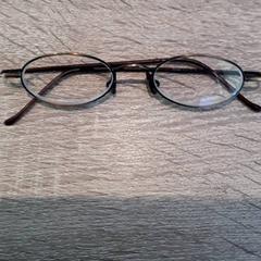 Lentes, segundo informou EBS Tramplein usando iLost
