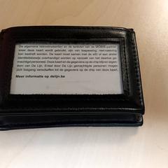 Držák karty - Van Damme, jak nahlášeno Centraal magazijn pomocí iLost