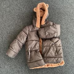 Jacket, as reported by Breng Arnhem using iLost