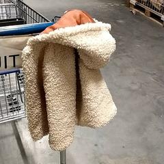 Jaqueta infantil Schapenvacht, segons ha informat IKEA Zwolle mitjançant iLost