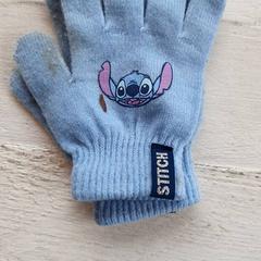 Guanti, come riportato da DierenPark Amersfoort utilizzando iLost