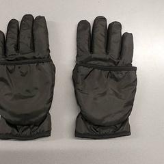 Handschoen Zwart, come riportato da Regio Limburg - Leuven utilizzando iLost