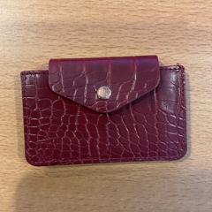 Wallet Baz alvarez claudia, as reported by Gemeente Amsterdam - Bureau Gevonden Voorwerpen using iLost