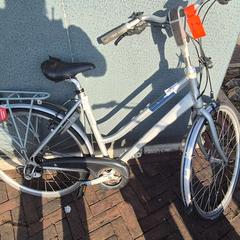 Women’s bike, as reported by Gemeente Roermond using iLost