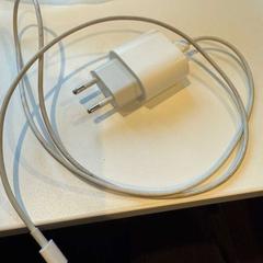 Adapter, as reported by Inntel Hotels Utrecht Centre using iLost