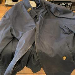 Jacket Bleu, as reported by MEININGER Hotel Marseille Centre la Joliette using iLost