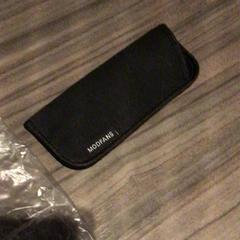 Brillendoosje brilhoe がiLostで Van der Valk Hotel Zwolle によって報告されました