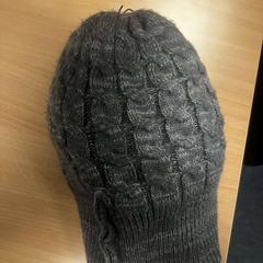 Muts met handschoenen, ha sido reportado por Pouw Vervoer con iLost
